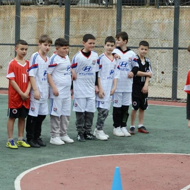 Të Mbështesim Fuqinë e të Rinjve në Sporte!