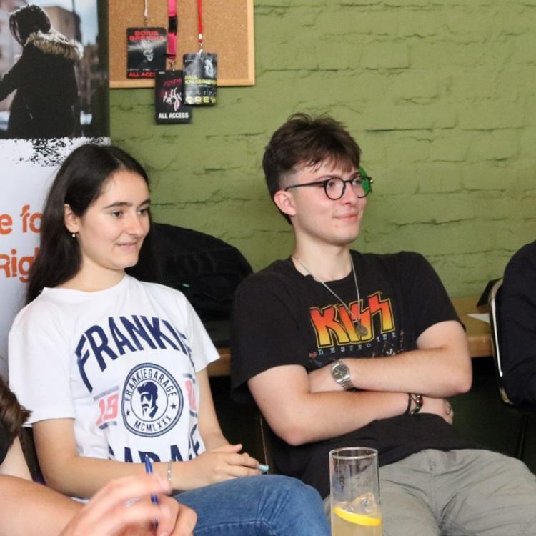 Përfundon me Sukses Përshtatja në Gjuhën Miqësore për Fëmijë e Kodit të Drejtësisë për të Mitur dhe Ligjit për Rininë.