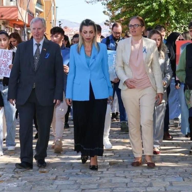 Së Bashku në Luftën Kundër Trafikimit të Qenieve Njerëzore 